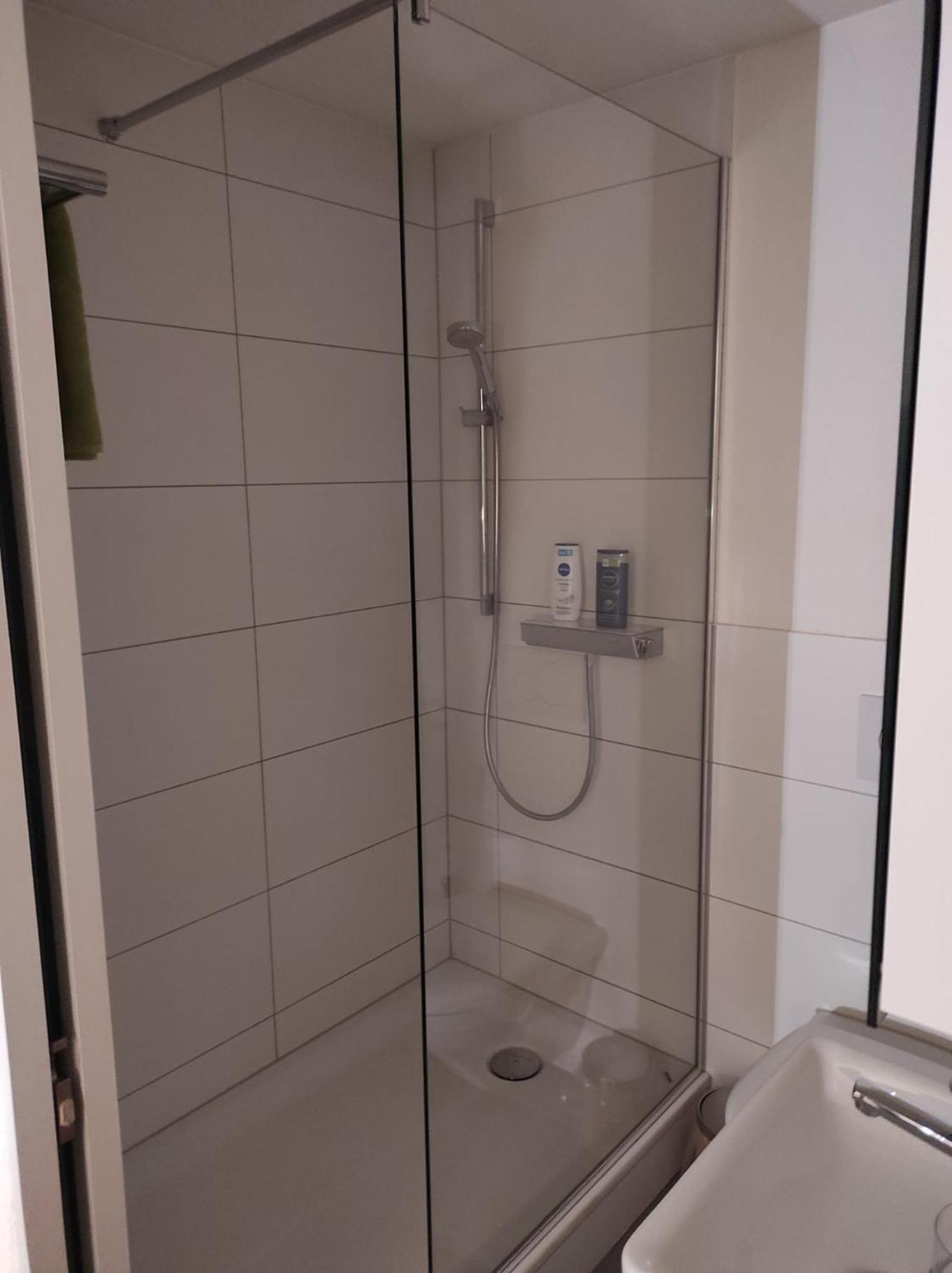 Bastis Family Apartment Lucerne Bagian luar foto