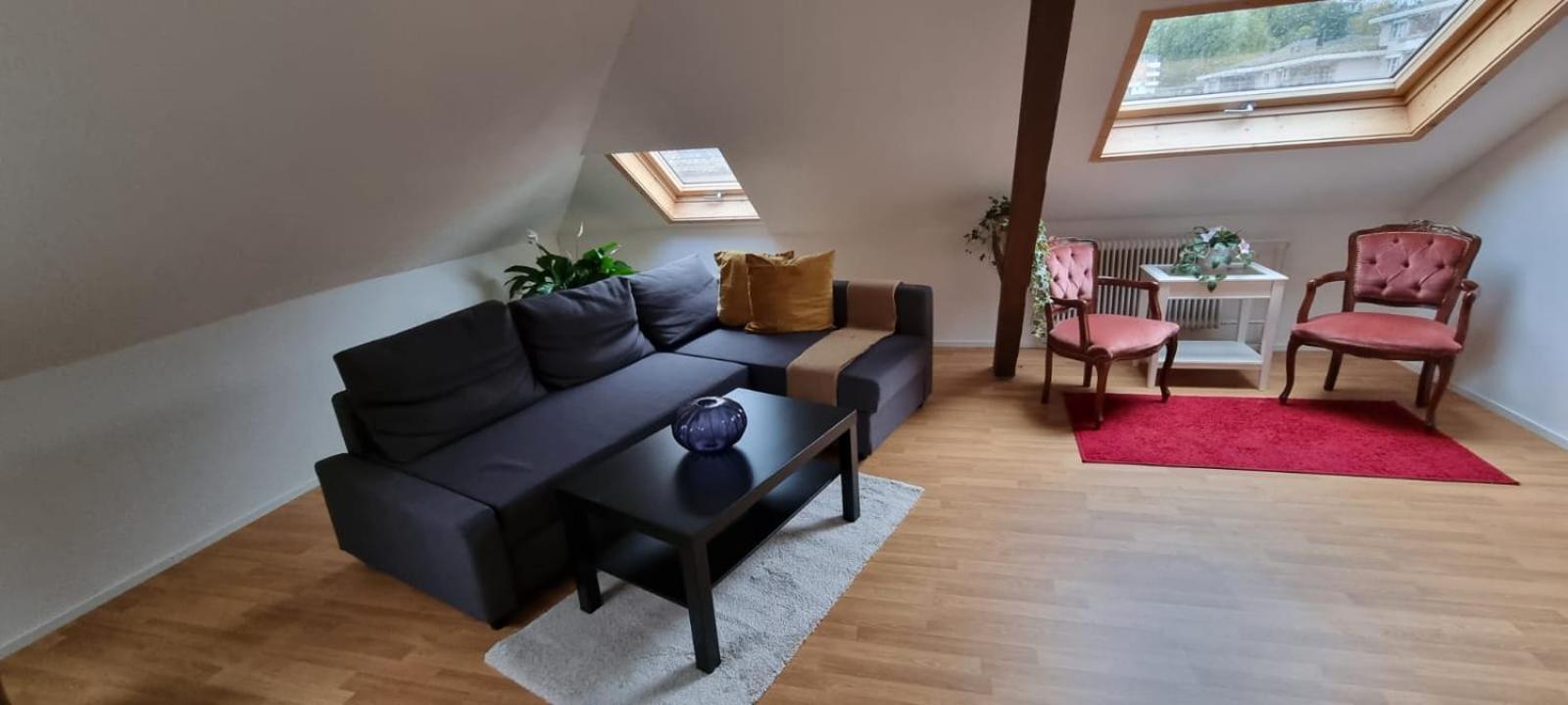 Bastis Family Apartment Lucerne Bagian luar foto